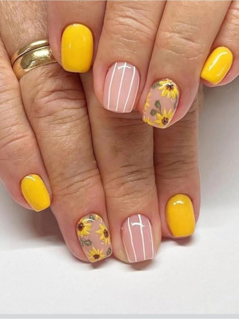 Sunflower Press On Nails-Short Square Nails 24pcs